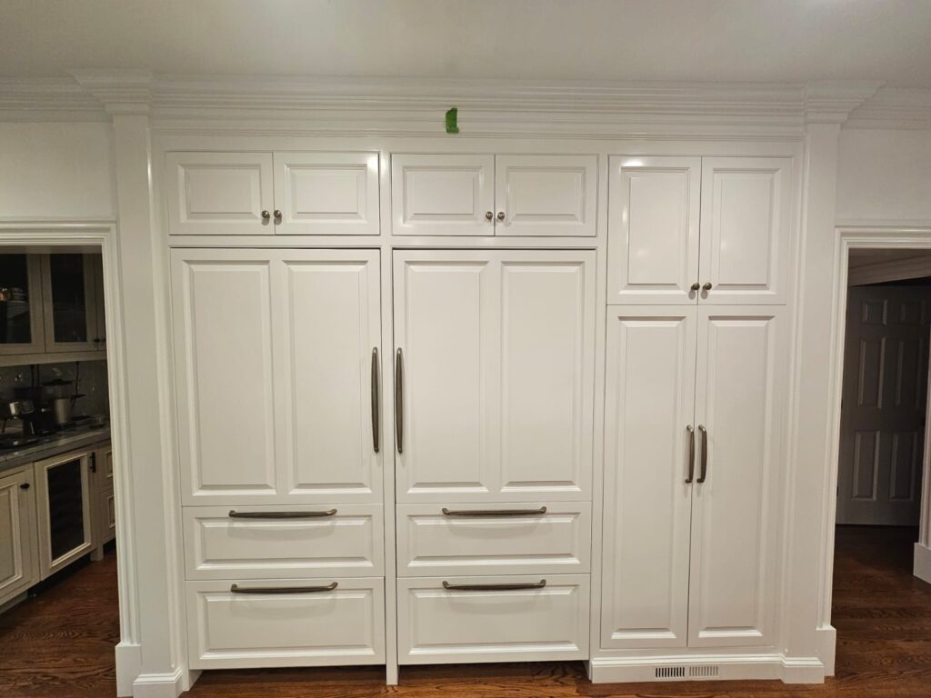 Best White Paint Colors for Kitchen Cabinets