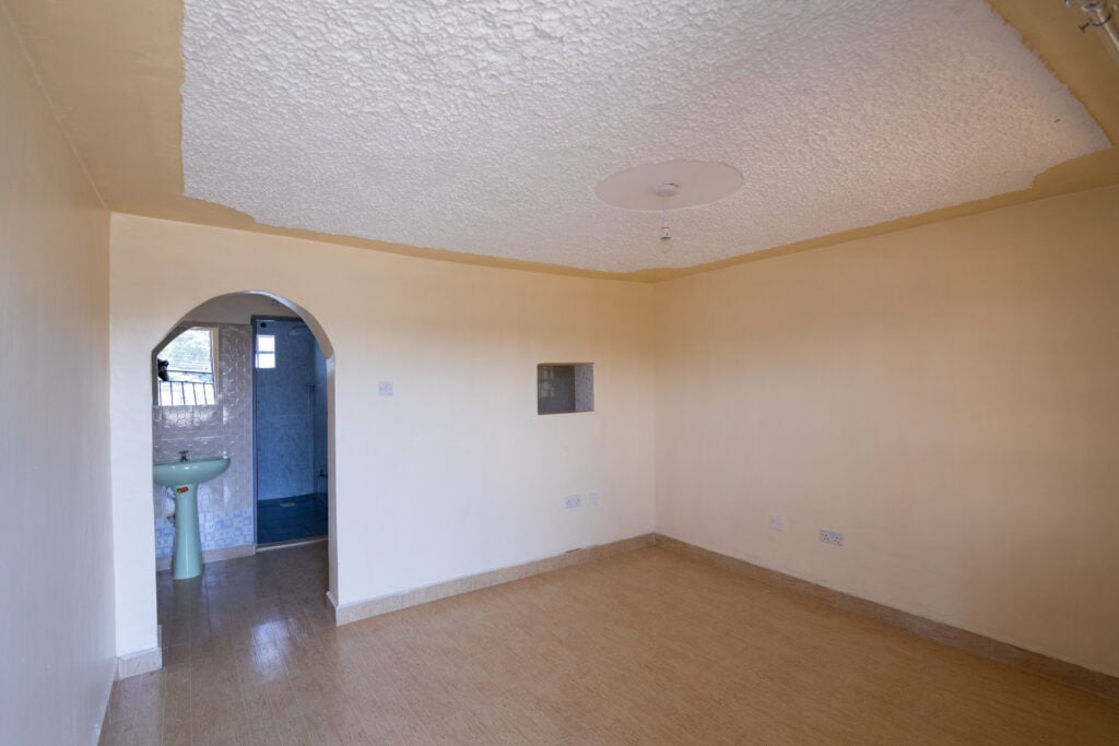 What Color to Paint a Basement Ceiling
